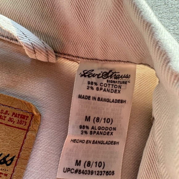 Vintage Levi’s White Jean Trucker Jacket - Picture 3 of 7